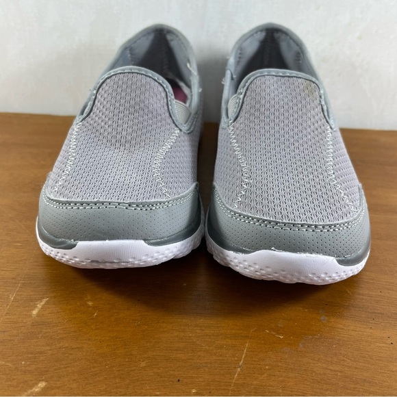 Cool Wave Memory Foam Comfort Slip On Sneakers Gray Moccasins for Women - Picture 2 of 8